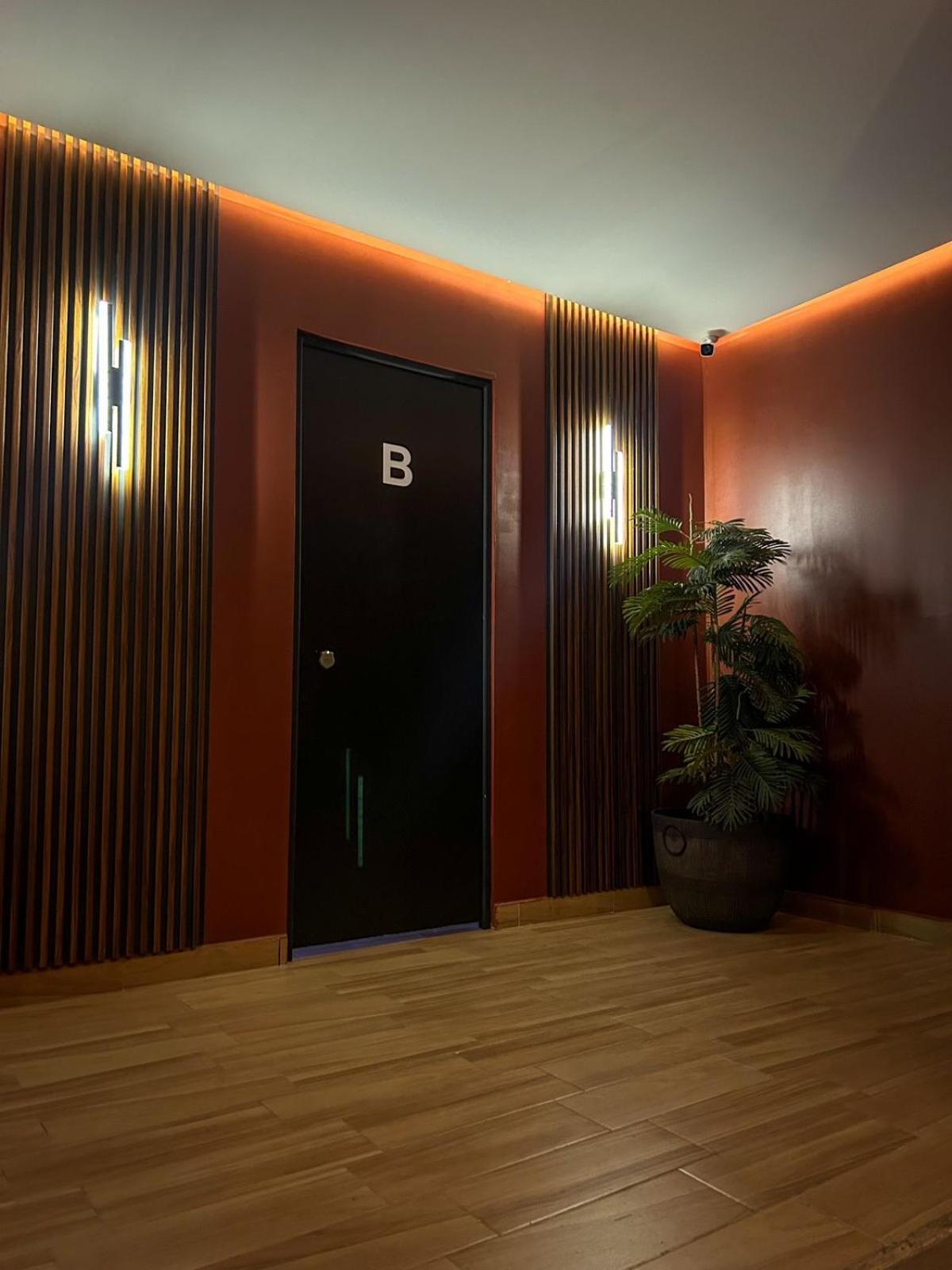 Spartacus Hostel Boutique For Men Puerto Vallarta Ngoại thất bức ảnh